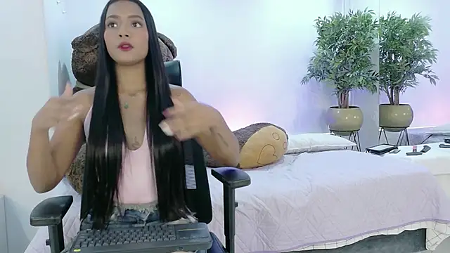 AyshelDoll online show from 01-14-26, 01:06