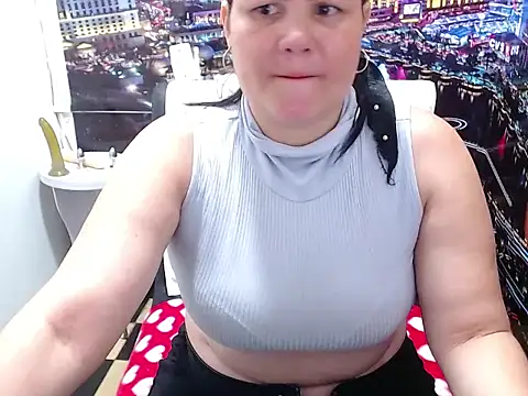Snapshot of tila_nastyy chatting on 05-17-26, 06:48 tila nastyy online show from 05-17-26, 06:48