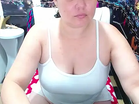 Snapshot of tila_nastyy chatting on 05-25-26, 07:09 tila nastyy online show from 05-25-26, 07:09