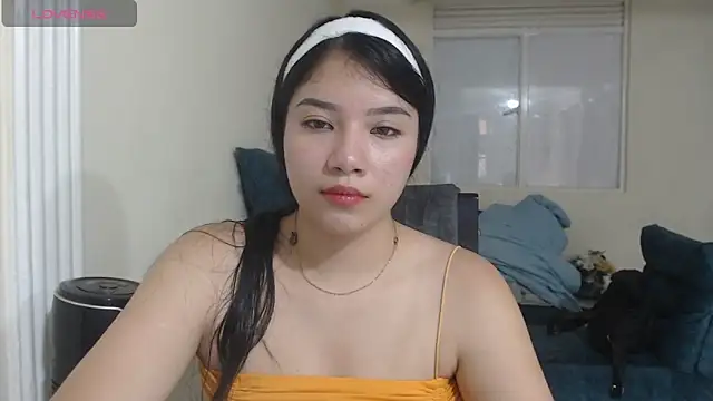 Snapshot of mia_girl07 chatting on 05-02-26, 09:09 mia girl07 online show from 05-02-26, 09:09