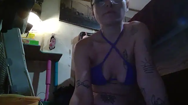 Snapshot of Tastybabe22 chatting on 07-29-26, 01:37 Tastybabe22 online show from 07-29-26, 01:37