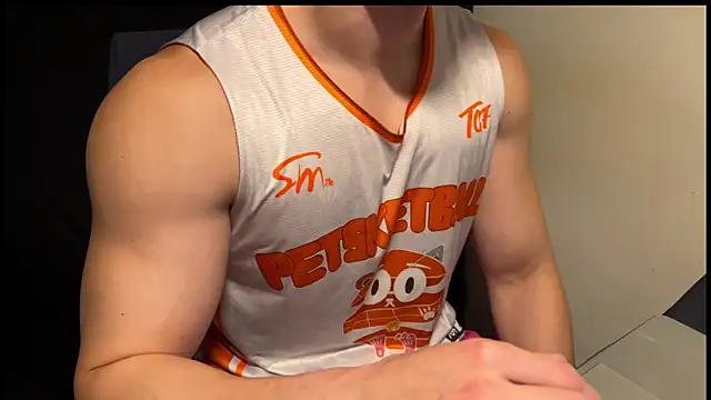 Snapshot of hao105 chatting on 03-06-26, 02:57 hao105 online show from 03-06-26, 02:57