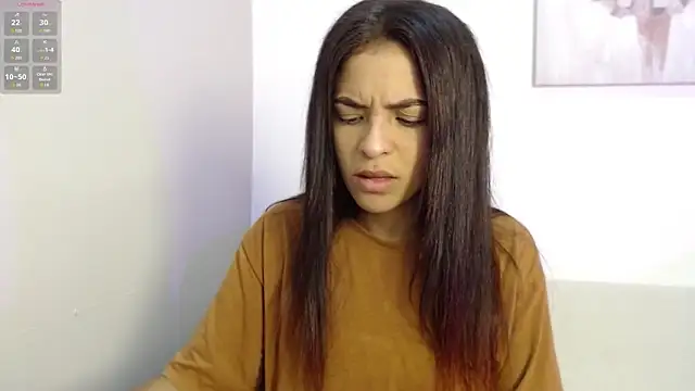 chloe peach  online show from 02-10-26, 12:42