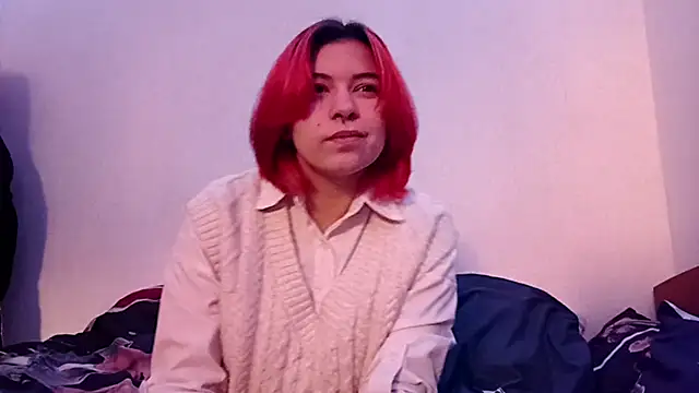 Snapshot of Evakpoplover chatting on 01-15-26, 07:13 Evakpoplover online show from 01-15-26, 07:13