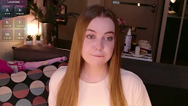 Snapshot of bratwifelina chatting on 03-19-26, 07:12 bratwifelina online show from 03-19-26, 07:12