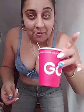 AntoAntonianna online show from 02-19-26, 09:05