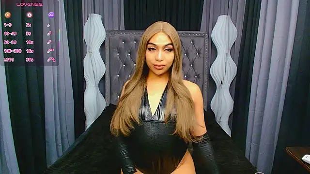 Clea Moore online show from 02-11-26, 03:06