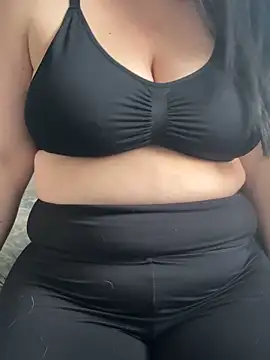 Snapshot of Zarrinaxx chatting on 04-07-26, 09:37 Zarrinaxx online show from 04-07-26, 09:37