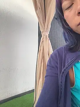 Snapshot of Namii_cute chatting on 02-10-26, 11:47 Namii cute online show from 02-10-26, 11:47