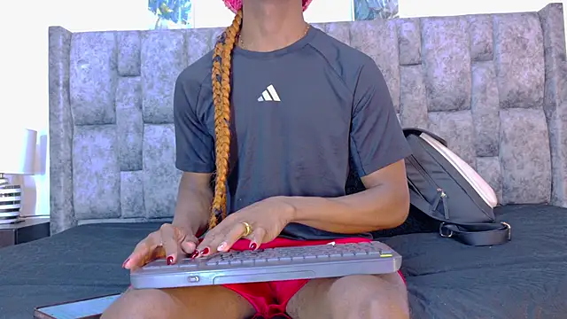 samirths boy  online show from 02-16-26, 04:25