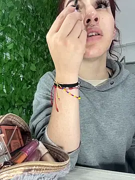 elodie rouge online show from 03-17-26, 11:24