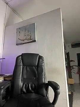 CarolinaRaven online show from 03-24-26, 03:55