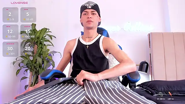 LennerCollins  online show from 05-30-26, 05:43