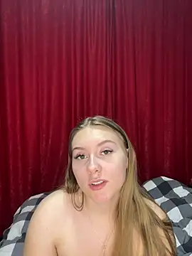 Snapshot of SweetSophia20 chatting on 01-19-26, 12:03 SweetSophia20 online show from 01-19-26, 12:03