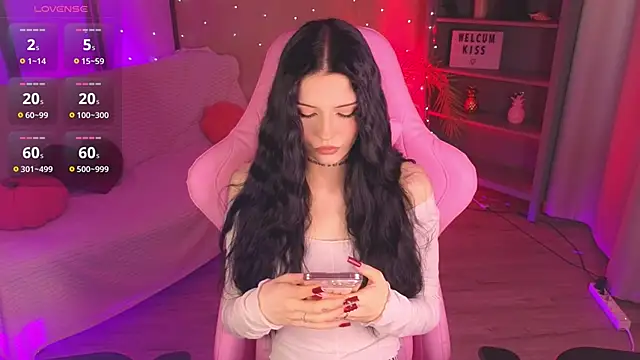 Kelly  Bunny online show from 04-21-26, 05:58