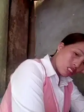 Gummiesu online show from 02-16-26, 06:31