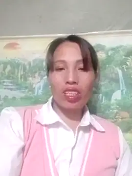 Gummiesu online show from 05-24-26, 02:11