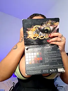 curly girl 31 online show from 04-01-26, 12:00