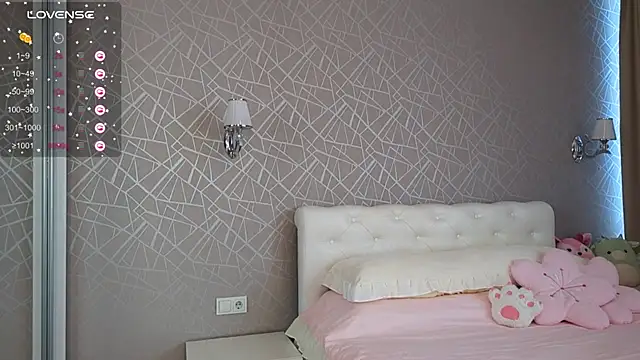 Liory online show from 04-17-26, 09:34