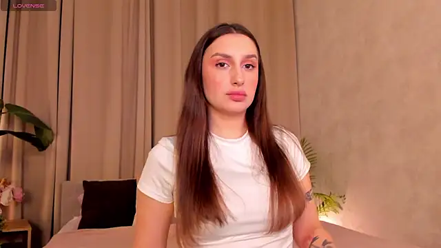 Celine Coello online show from 06-03-26, 01:25