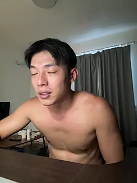 Yooo17 online show from 06-13-26, 10:13