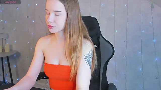 Nicole Vasquez online show from 04-03-26, 01:14