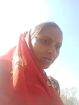 Juli rathore online show from 03-08-26, 05:22