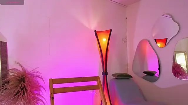 fransheskarossi online show from 04-21-26, 11:49