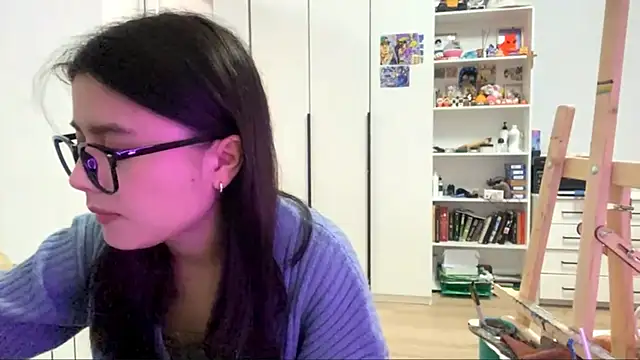 Snapshot of SaintMari chatting on 04-22-26, 12:18 SaintMari online show from 04-22-26, 12:18