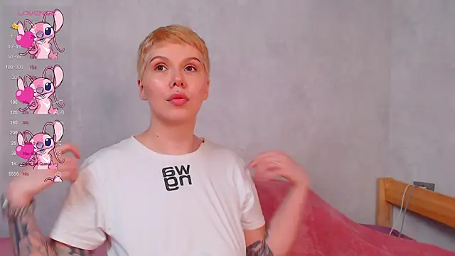 Elise Day online show from 05-21-26, 02:24