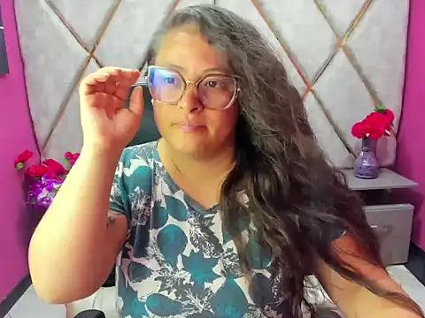 Sarah Boobs  online show from 04-18-26, 03:32