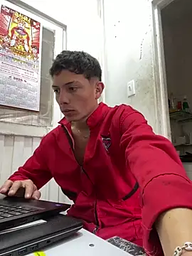 santiObrero online show from 02-04-26, 04:35