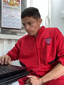 santiObrero online show from 02-24-26, 04:16