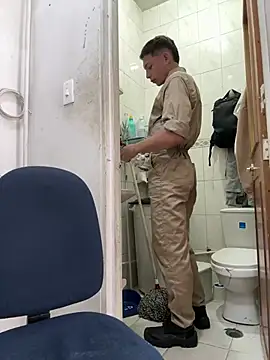 santiObrero online show from 04-07-26, 03:01