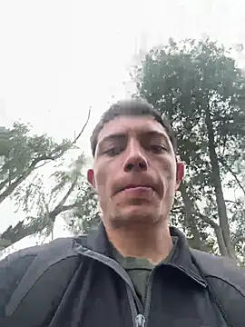 santiObrero online show from 07-25-26, 03:31
