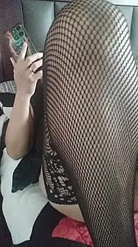 Linamadura online show from 04-14-26, 02:34