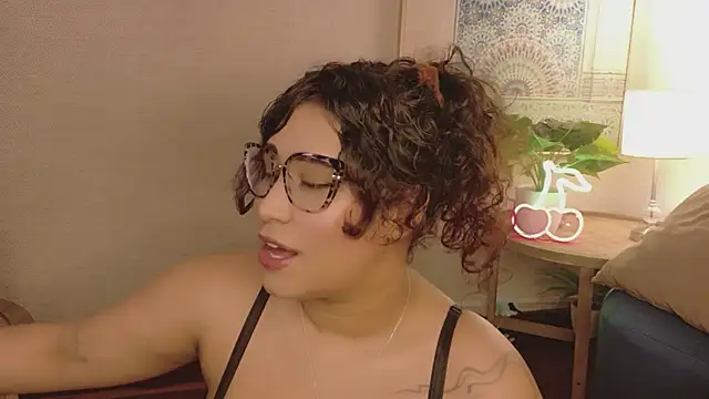 Maya house online show from 04-21-26, 04:19