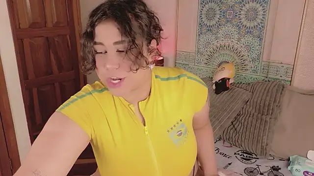 Maya house online show from 06-11-26, 05:05