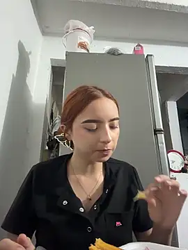 Carithooo online show from 04-21-26, 11:07