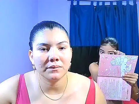 Helena-Paola online show from 02-15-26, 11:56