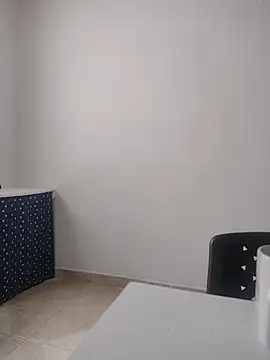 Juanstevan2724 online show from 02-01-26, 05:44