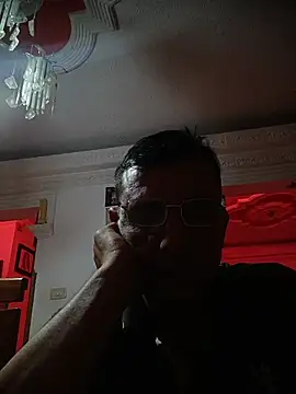 Juanstevan2724 online show from 02-22-26, 03:29