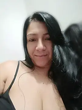 Katysaez online show from 05-22-26, 04:41