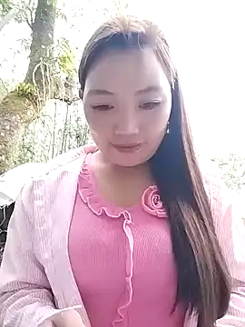 lia-coy online show from 04-19-26, 11:07