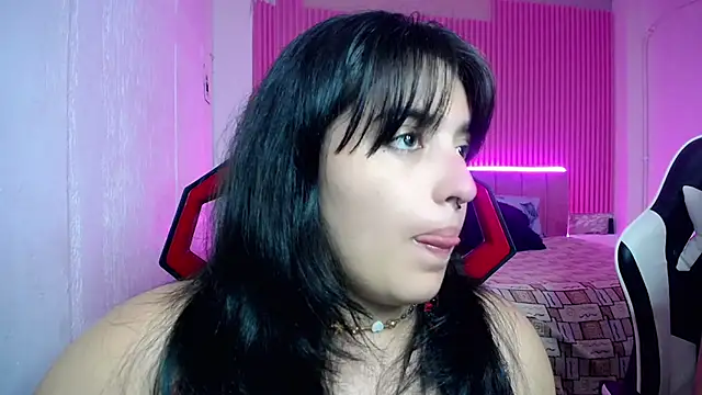 Snapshot of sonic_jess07 chatting on 07-03-26, 03:57 sonic jess07 online show from 07-03-26, 03:57