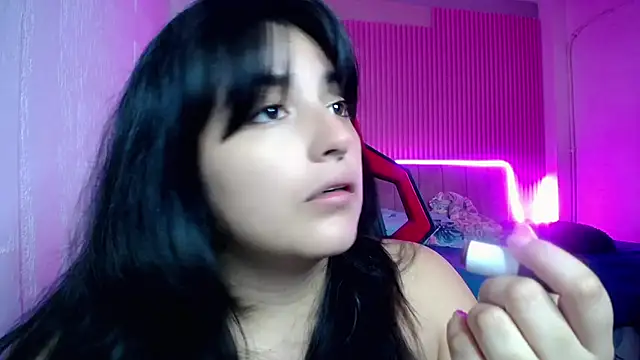Snapshot of sonic_jess07 chatting on 07-28-26, 12:12 sonic jess07 online show from 07-28-26, 12:12