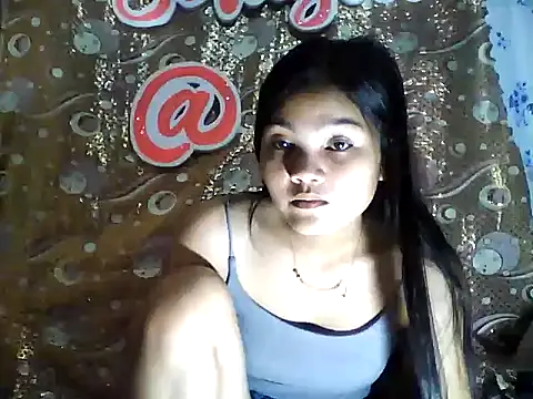 PinaySkinnyJust18 online show from 02-13-26, 10:17