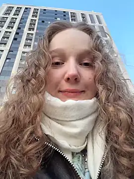 outside rosy online show from 03-28-26, 04:28