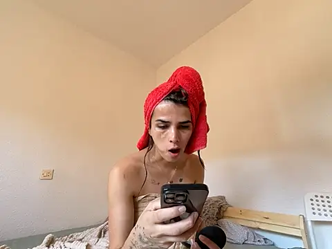 Lily WellGifted online show from 05-17-26, 02:13