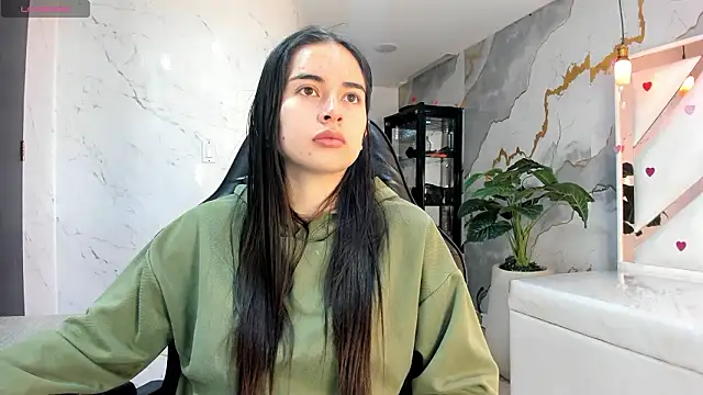 Qetsyah tf online show from 02-21-26, 12:50